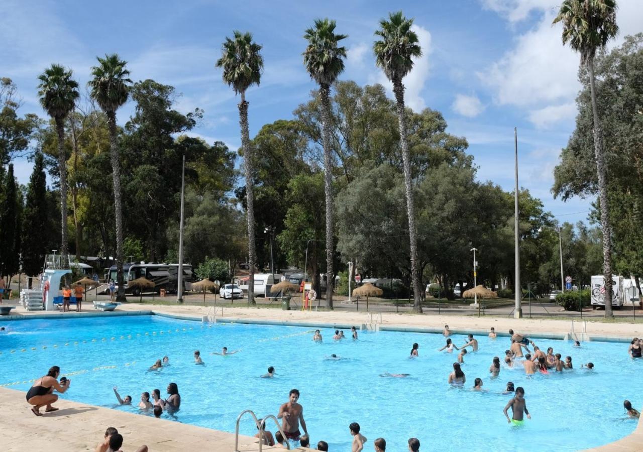 Lisboa Bungalows Campsite